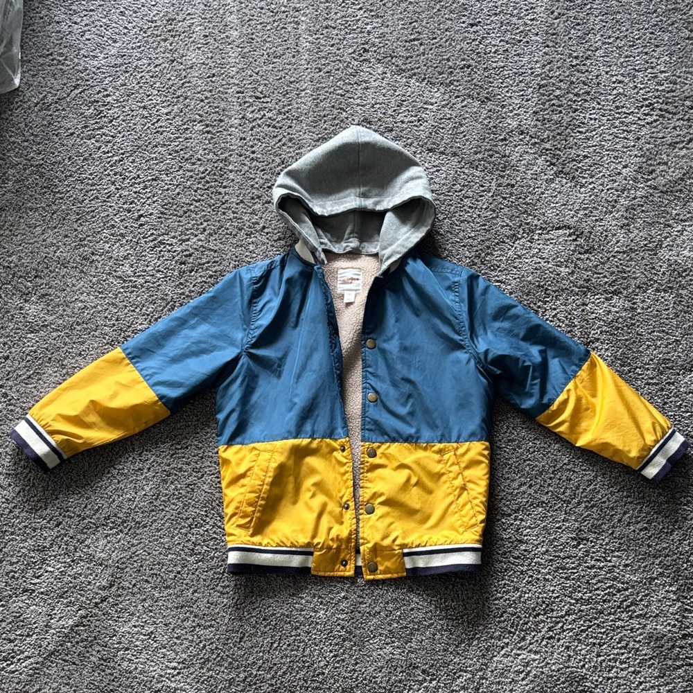 Cat & Jack Blue and Yellow coat  with detachable Gray Hood. Perfect for spring